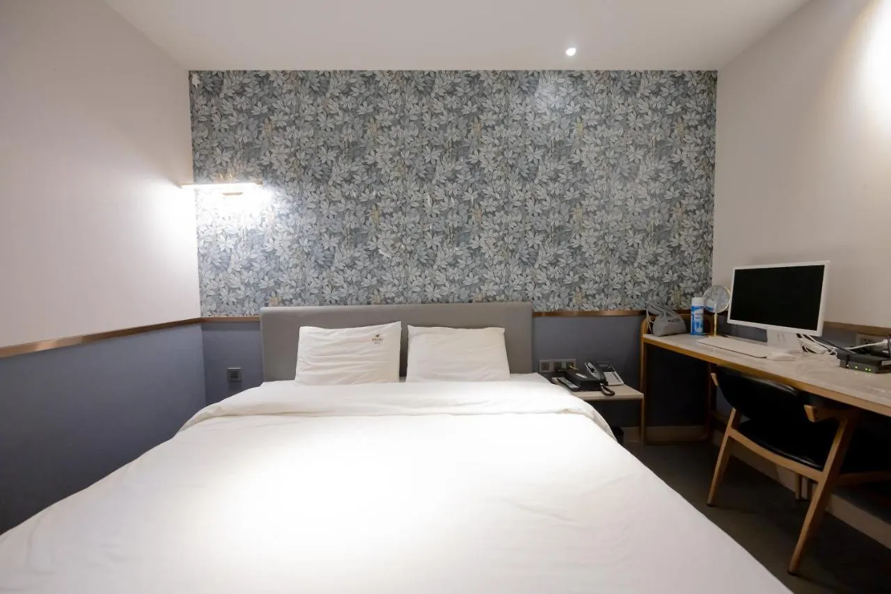 Hound Hotel Seomyeon-Beomcheon Busan South Korea