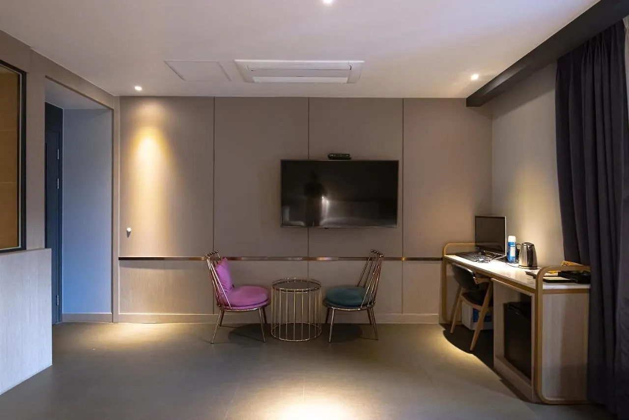 Hound Hotel Seomyeon-Beomcheon Busan