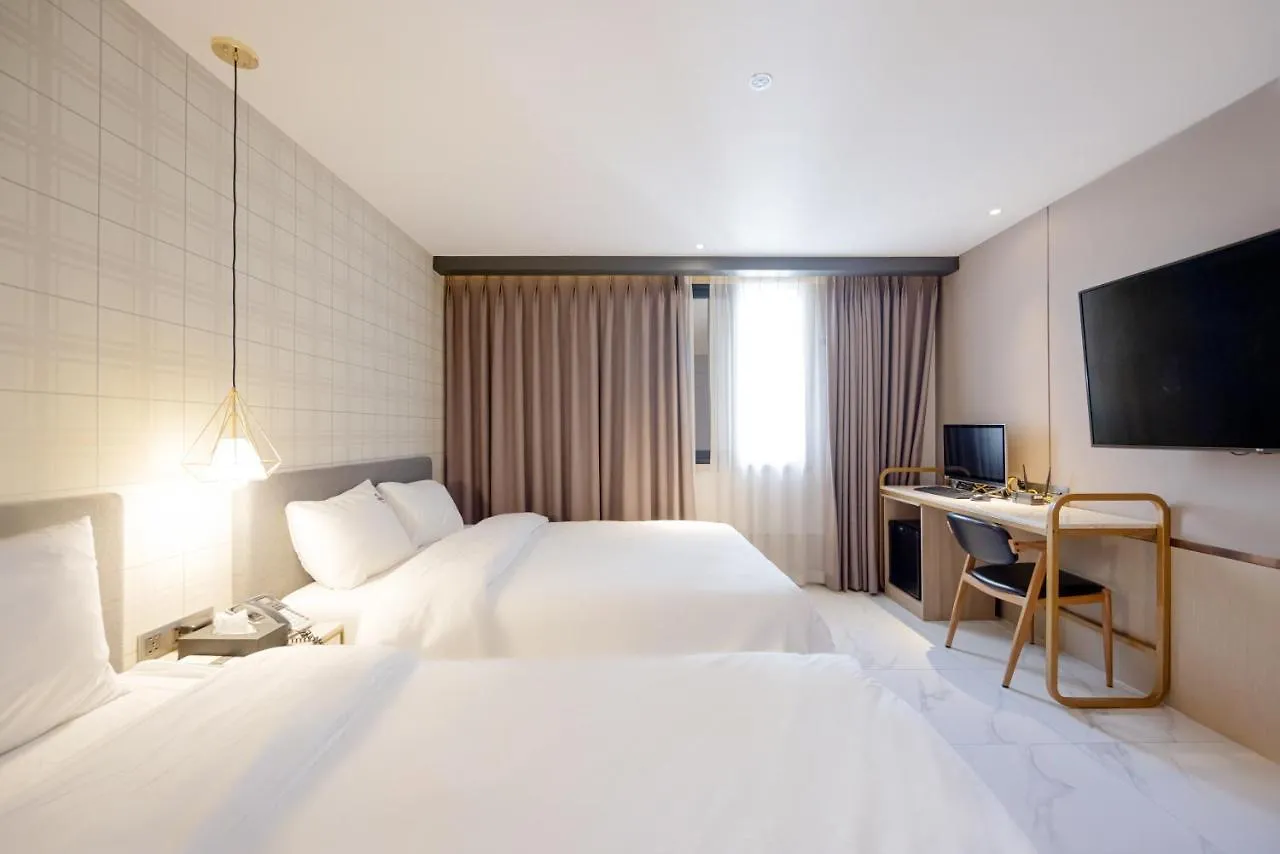 Hound Hotel Seomyeon-Beomcheon Busan