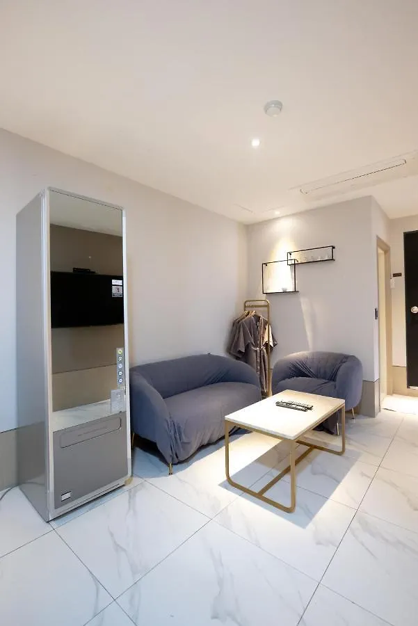 Hound Hotel Seomyeon-Beomcheon Busan