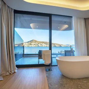 https://yacht-premium-hotel.albaniahotels.org