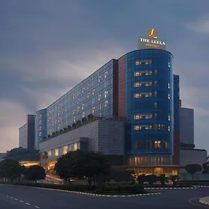 https://the-leela-ambience-gurgaon-hotel-residences.top-gurgaonhotels.com